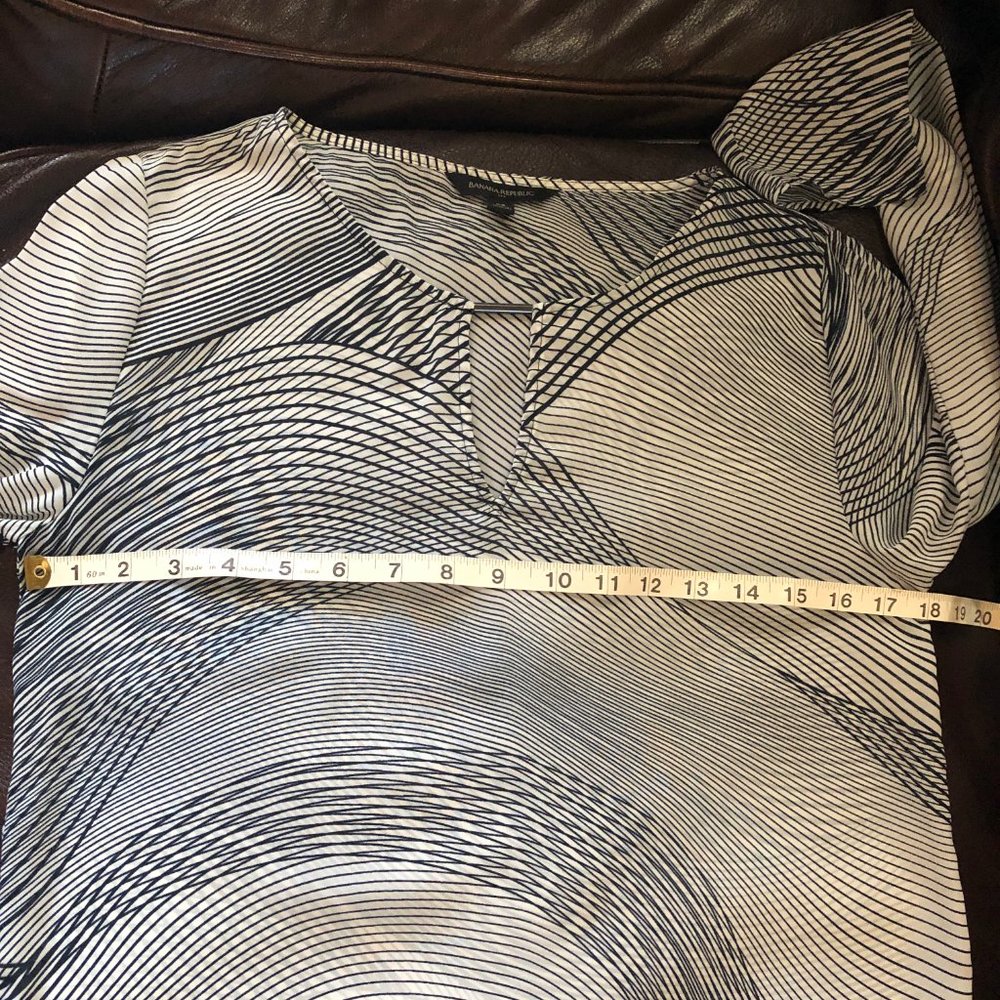 🌺3 for $25🌺 Banana RepSemi Sheer Navy White - Picture 5 of 5